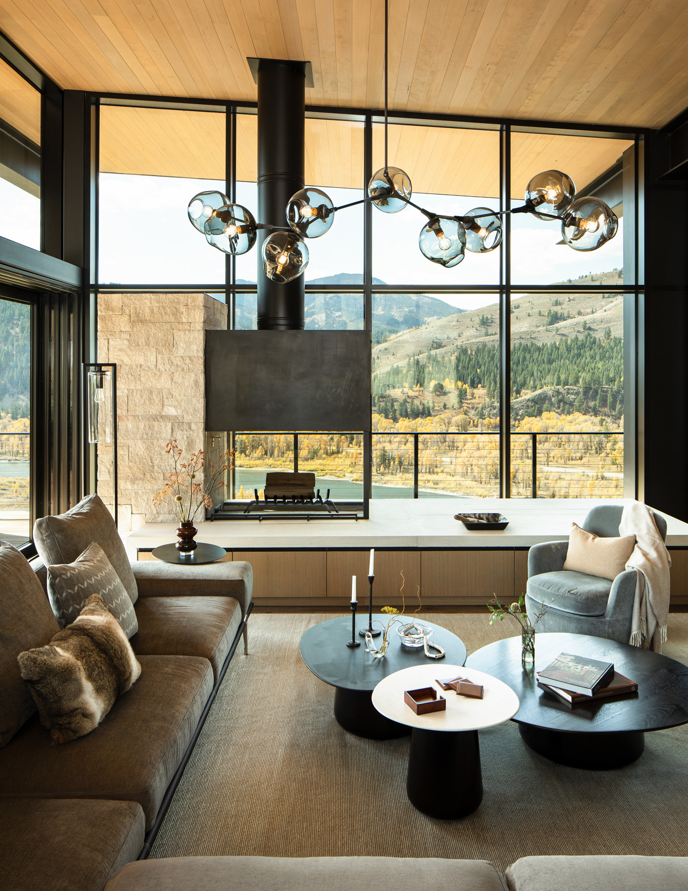 Riverbend | Nida Risto Interiors